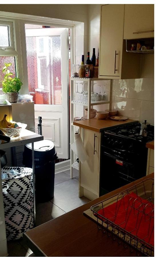 Room In A Shared House! Liverpool Exteriör bild